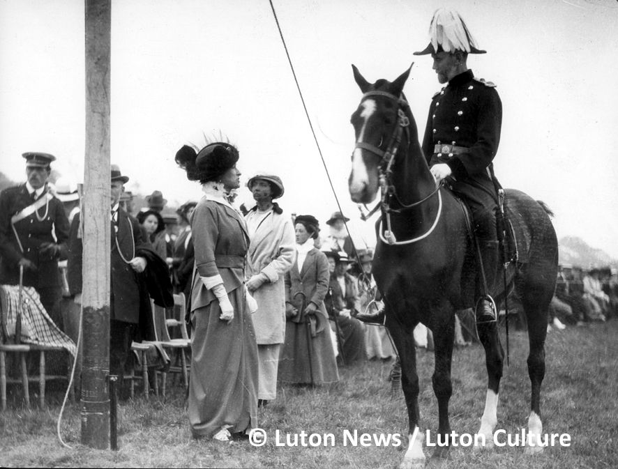 Hoo Review, May 1914