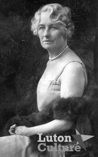Lady Alice Wernher/Ludlow Lady Alice Wernher/Ludlow
