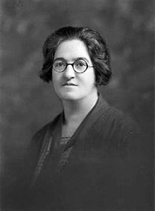 Dr Marion Phillips