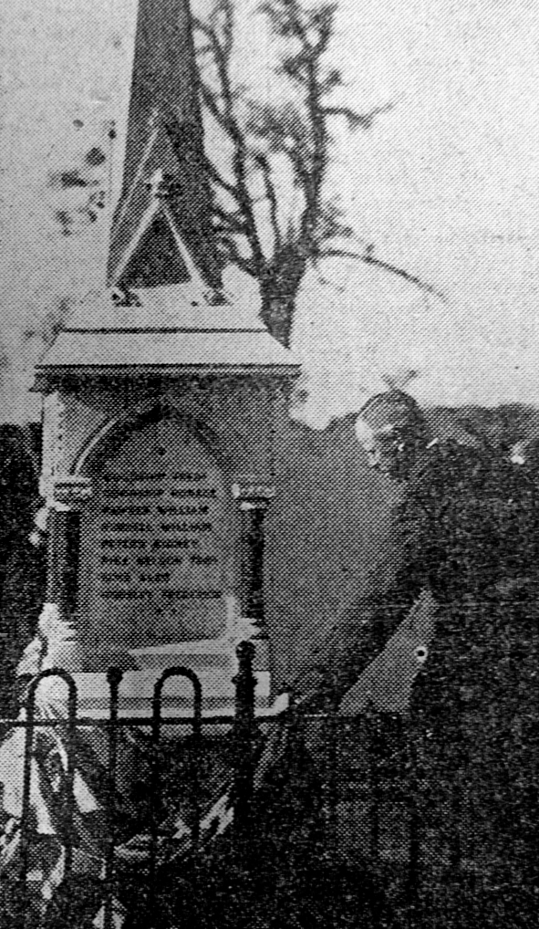 Ben Hartop unveiling Stopsley War Memorial