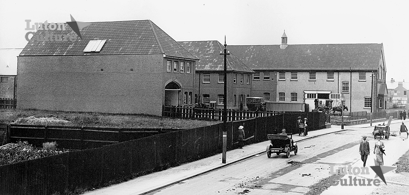 Commer Cars factory 1914