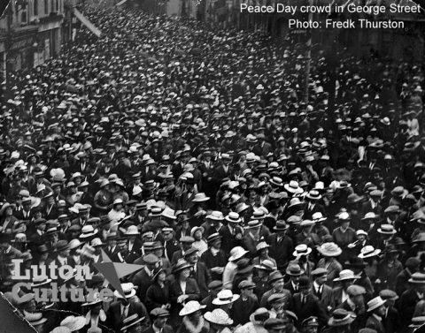 Peace Day crowd in George Street 1919 Peace Day crowd in George Street 1919